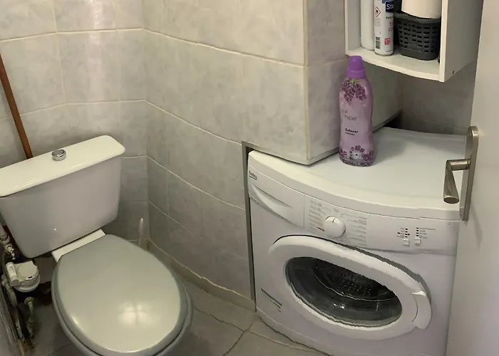 Le Rouge Et Le Noir 45 M2 Sur Coursives Gde Terrasse Port Nature Naturiste *